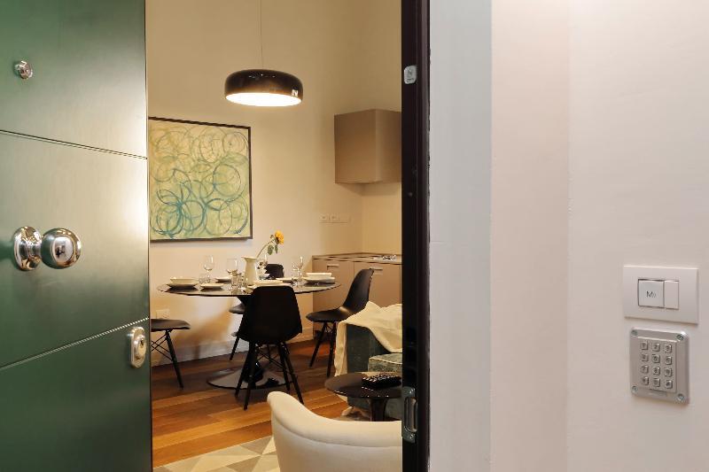 Numa Aparthotel Firenze